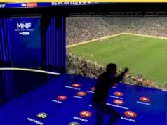 Jamie Carragher enlouqueceu após a dramática vitória de Rio Ngumoha no Liverpool