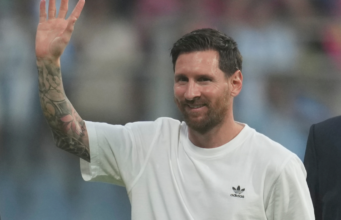 Olho de dono: Lionel Messi acompanhou todos os jogos de Cornellà
