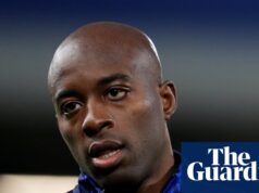 Crystal Palace considera assinar com o Milan e remove Mateta da equipe Forest Trip | Palácio de Cristal