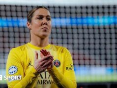 Mary Earps está perto do retorno da WSL ao Paris St-Germain