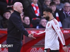 Mohamed Salah e Arne Slot: A agitação no Liverpool continua enquanto Xabi Alonso escolhe o Chelsea