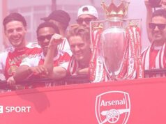 Desfile do título do Arsenal: Gunners comemoram o sucesso da Premier League com desfile de ônibus