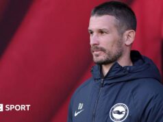 Final da FA Cup feminina: o técnico do Brighton, Dario Vidosic, espera homenagear seu falecido pai em Wembley