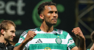 Auston Trusty e Celtic continuam vivos na corrida pelo título da Premiership da Escócia