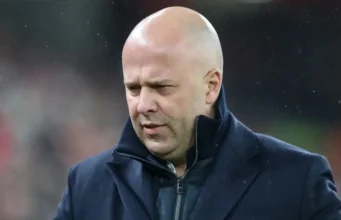 Arne Slott foi demitido do Liverpool