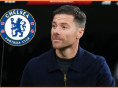 O técnico do Chelsea, Xabi Alonso, quer fortalecer três posições