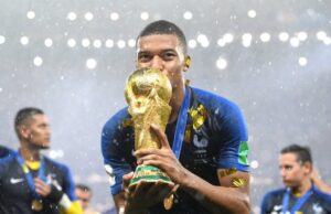 Carta aberta de Kylian Mbappe a Cristiano Ronaldo, Leo Messi e Neymar – Dirty Tackle