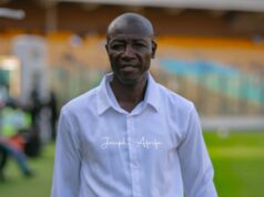 Accra Cor Quercus SC sacci Mas-Ud Didi Dramani. • Futebol do Saara