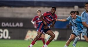 Nick Simmonds é convocado para a seleção da Jamaica
