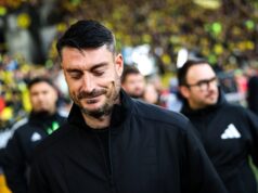 oficial do Eintracht Frankfurt parte do caminho com o técnico Albert Riera