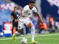 O Arsenal está aumentando seu interesse na impressionante estrela do Aston Villa