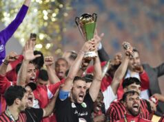 USM Alger surpreendeu Zamalek no Cairo ao vencer a disputa de pênaltis da Copa das Confederações da CAF