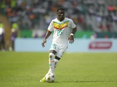 Newcastle United está em negociações para contratar Lamine Kamara, segundo a mídia francesa
