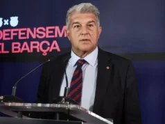O presidente do Barcelona, Anthony Gordon, tornou pública a assinatura