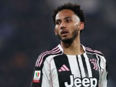 ‘Kelly não merece a Juventus, leva 3 horas para escolher um passe’