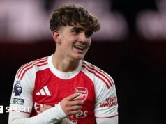 Arsenal: Max Dowman se torna o mais jovem vencedor do título da Premier League