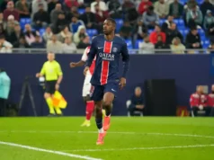 Estrela do PSG sofre lesão antes do confronto com o Arsenal