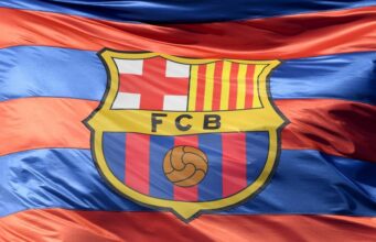 O Barcelona ainda está interessado na perspectiva do meio-campista de 17 anos. Arsenal e Manchester United também estão interessados