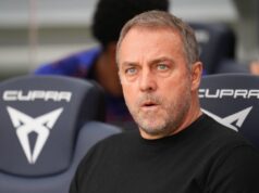 Hansi Flick chama uma nova cara nos treinos do Barcelona antes do confronto com o Valência