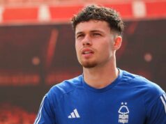 Everton considera contratar ex-astro do Liverpool