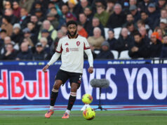 Aston Villa está de olho na estrela do Liverpool enquanto o relógio do contrato se esgota