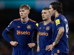 Manchester United está de olho em zagueiro avaliado em £ 55 milhões