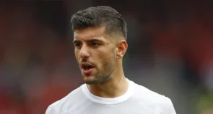 A Juventus está considerando uma transferência para a estrela grega de 22 anos