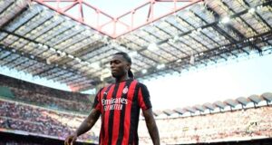 Manchester United está interessado no acordo de preço reduzido de Leão