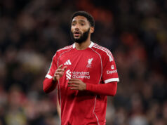 O Milan ofereceu uma nova oportunidade para contratar a estrela do Liverpool, Joe Gomez