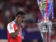 Be Proud Gooners: Arsenal volta para casa como herói, apesar do desgosto final