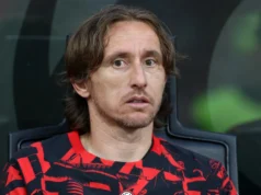 Luka Modric está considerando se aposentar após a Copa do Mundo de 2026, após a derrota do AC Milan na Liga dos Campeões