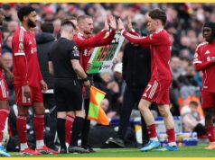 David Lynch está preocupado com o futuro do meio-campista do Liverpool na Premier League