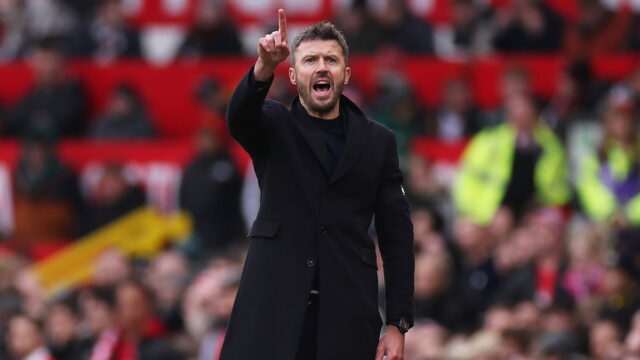 michael-carrick-manchester-united-v-tottenham-hotspur-premier-league-9.jpg