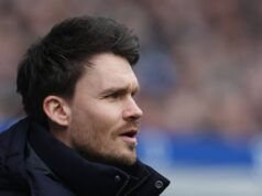 Danny Rohl agora luta para manter a estrela do Rangers com muito dinheiro