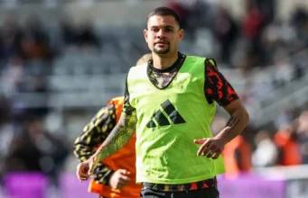 Bruno Guimarães entrega mensagem emocionante pós-temporada aos torcedores do Newcastle United