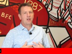 Daniel Stendel dá sua primeira entrevista após sua reeleição como técnico do Barnsley