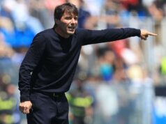 Antonio Conte despediu-se de Nápoles em grande reunião