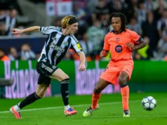 O Barcelona já fez uma oferta formal para contratar Anthony Gordon do Newcastle United