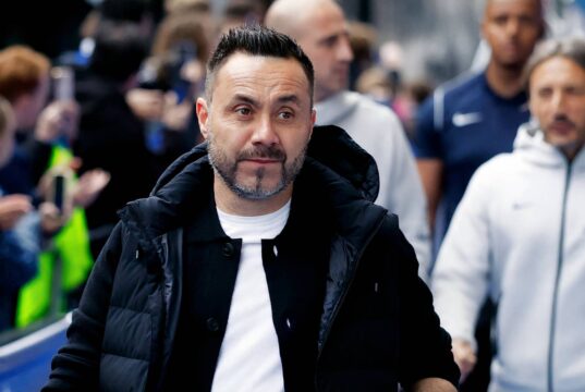 De Zerbi rejeita pessoalmente as propostas do Real Madrid pela estrela dos Spurs, Pedro Porro