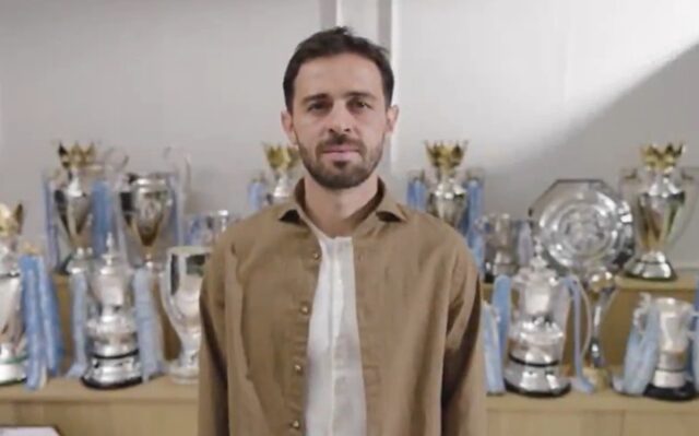 silva-mcfc-trophies.jpg