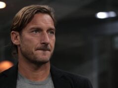 “Pellegrini deveria ficar na Roma.”