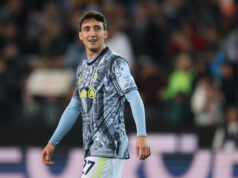 Barcelona está considerando uma transferência para estrela da Juventus