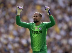 ‘David de Gea é um dos goleiros que segui quando era jovem, sendo espanhol, jogando pela seleção nacional, depois indo para a Inglaterra – tentei seguir o caminho dele’ Robert Sanchez fala sobre seu ídolo