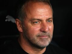 O técnico do Barcelona, Hansi Flick, pronto para o teste de José Mourinho – ‘Ele é um técnico como qualquer outro’
