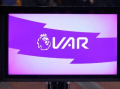 Mesmo sem VAR, Arsenal ainda vence a Premier League