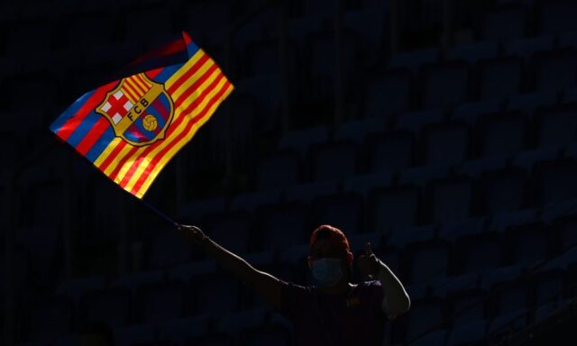 xavi-hernandez-unveiled-as-new-fc-barcelona-fc-head-coach-1000x600.jpg