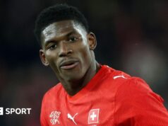 Copa do Mundo de 2026: Swiss Breel Embolo dá permissão para viajar aos EUA após atraso