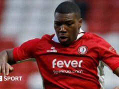 Sinclair Armstrong: atacante do Bristol City parte para Goztepe, na Turquia