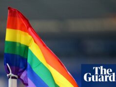 Millwall publica ‘manual do Orgulho’ para ajudar os clubes a construir vínculos mais fortes com equipes LGBTQ+ | Futebol