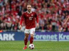 Eriksen desmaiou novamente no amistoso da Dinamarca contra a Ucrânia